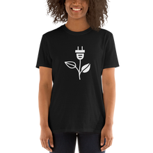 Afbeelding in Gallery-weergave laden, Groene stroom - Unisex T-shirt