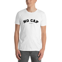 Afbeelding in Gallery-weergave laden, NO CAP by Kythana - Unisex T-shirt met korte mouw volwassenen