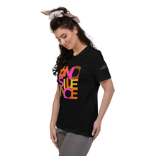 Afbeelding in Gallery-weergave laden, Jennifer Berton - Unisex T-shirt van biologisch katoen
