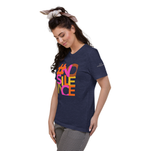 Afbeelding in Gallery-weergave laden, Jennifer Berton - Unisex T-shirt van biologisch katoen